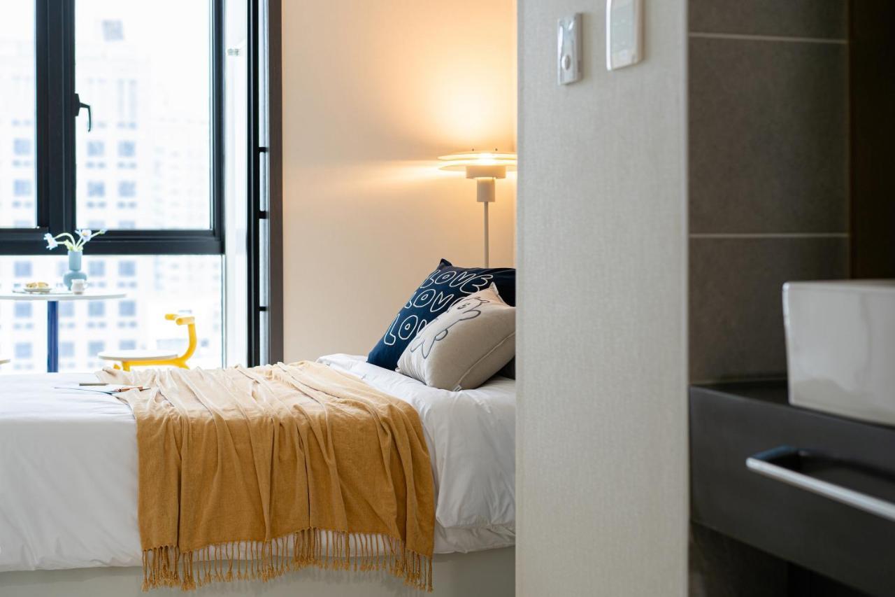 Urbanstay Seomyeon Пусан Экстерьер фото